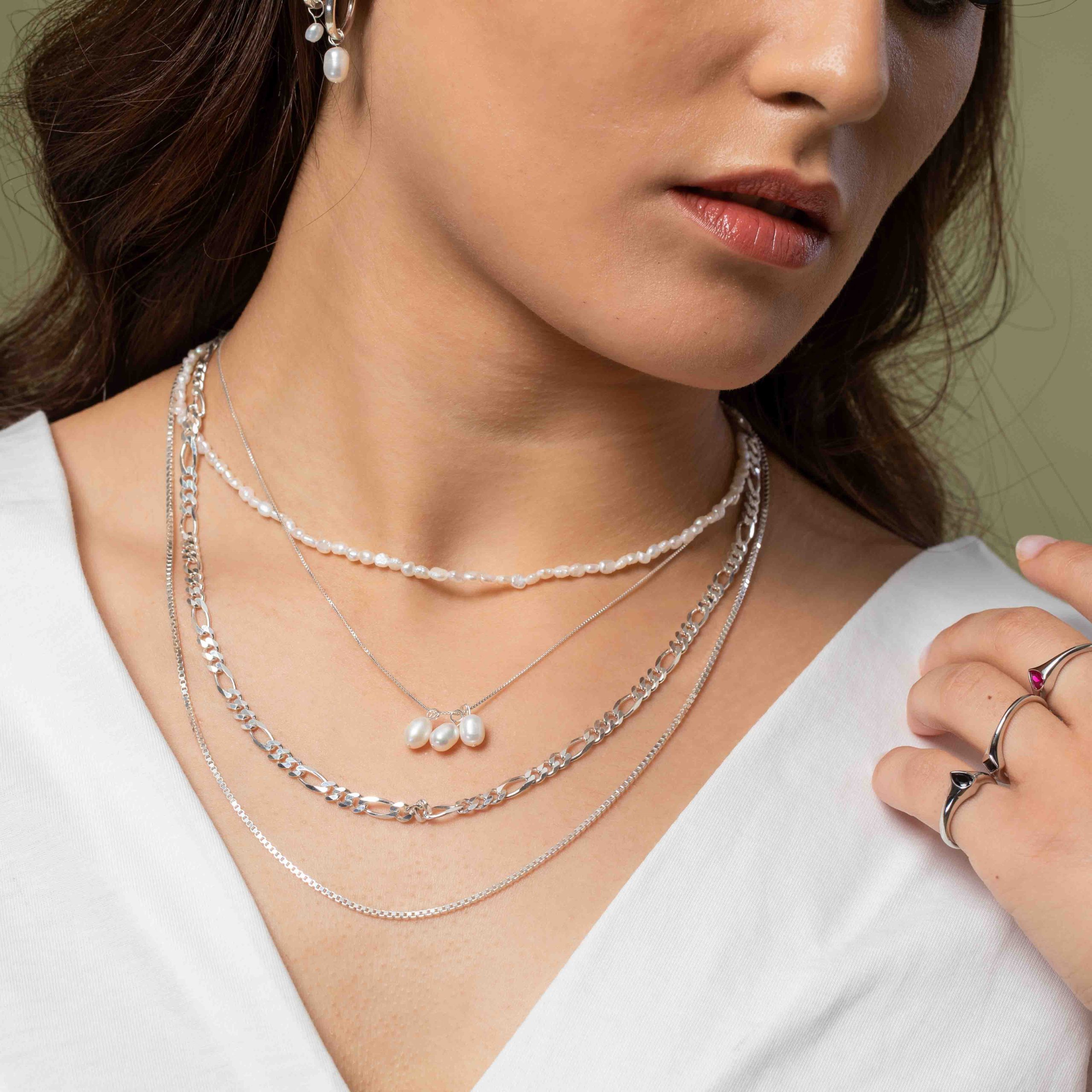 Triple pearl store necklace designs